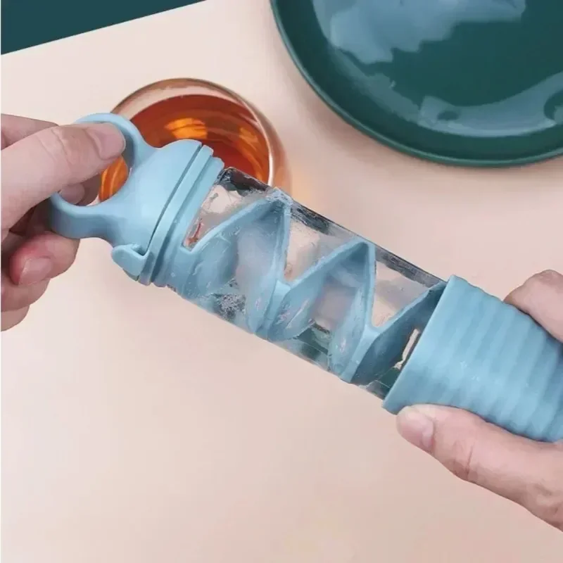 ถาดน้ำแข็งซิลิโคนแบบสร้างสรรค์ - Kitchen Gadgets Home Party บทวิจารณ์และราคา