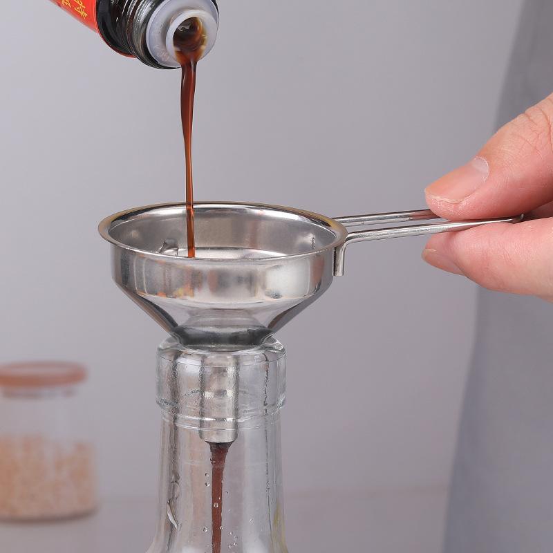 กรวยสแตนเลสพร้อมด้ามจับ กรวยโล - Kitchen Gadgets For Small Kitchens บทวิจารณ์และราคา